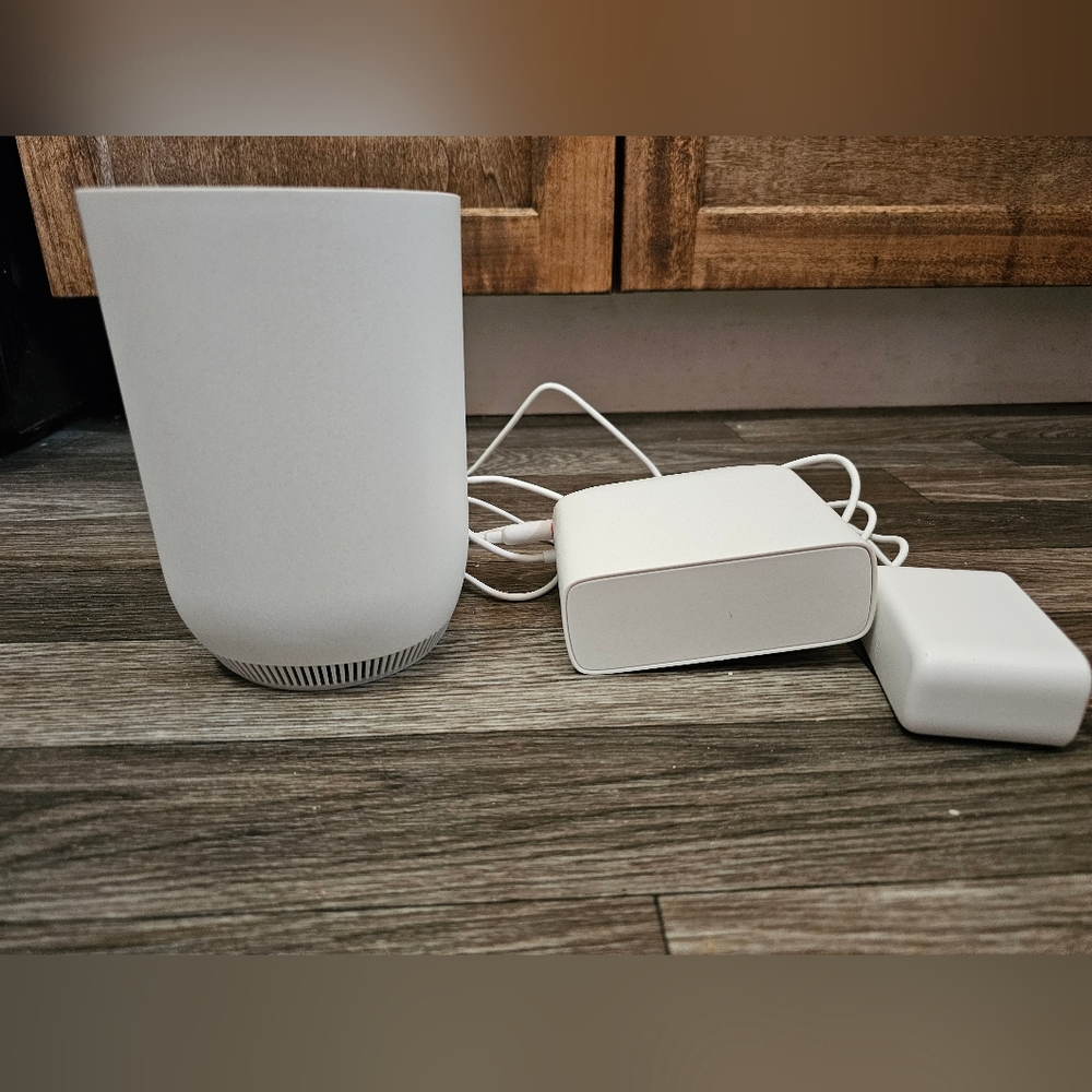 Xfinity Storm Ready WiFi & Battery Backup